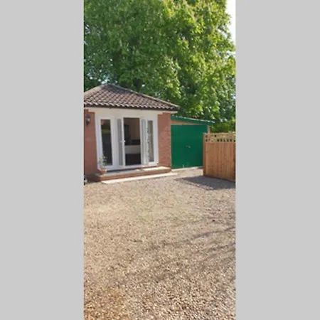 Garden Rest Apartment Seething Exterior photo